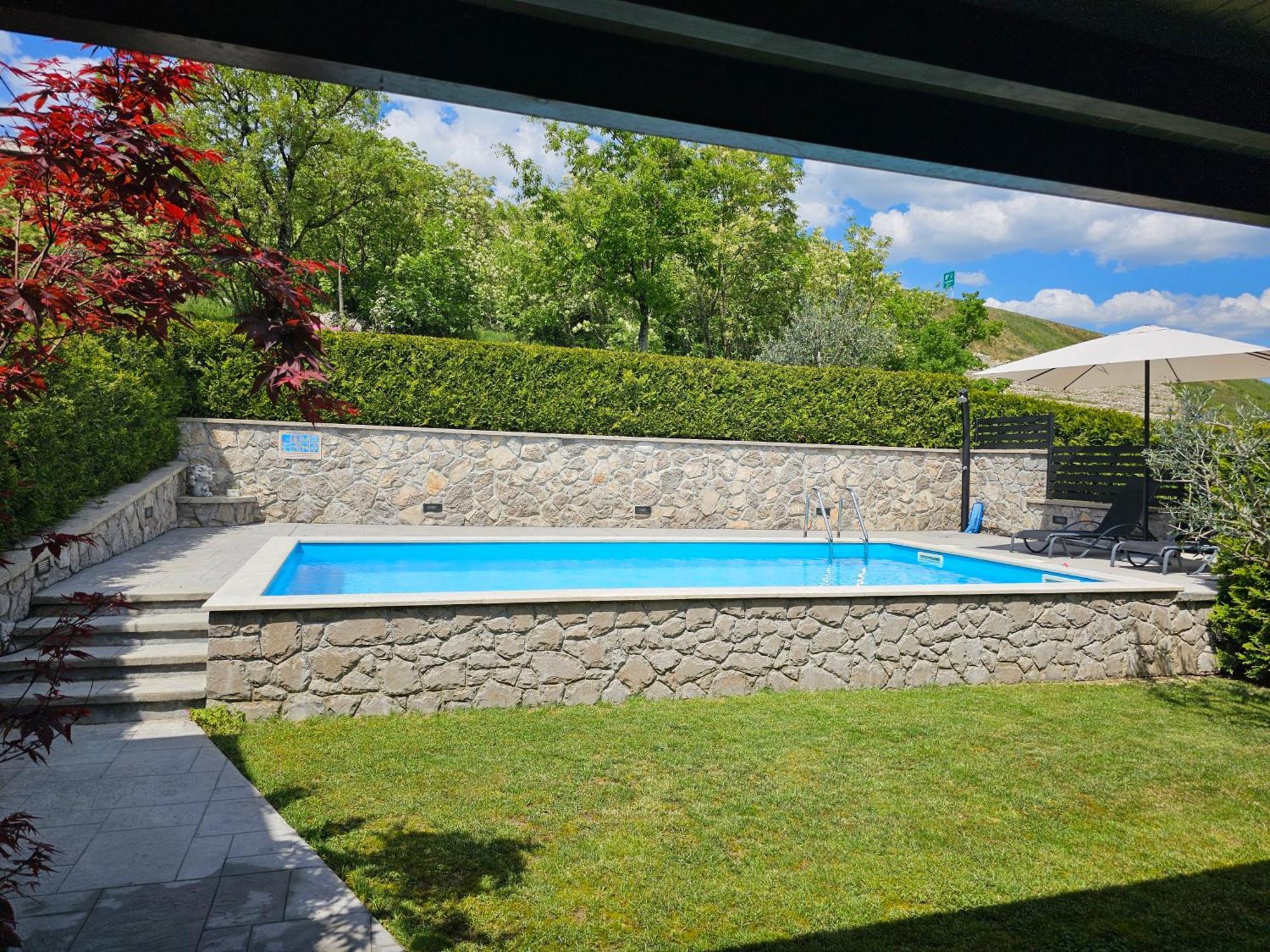 Villa Kos Lupoglav  Esterno foto